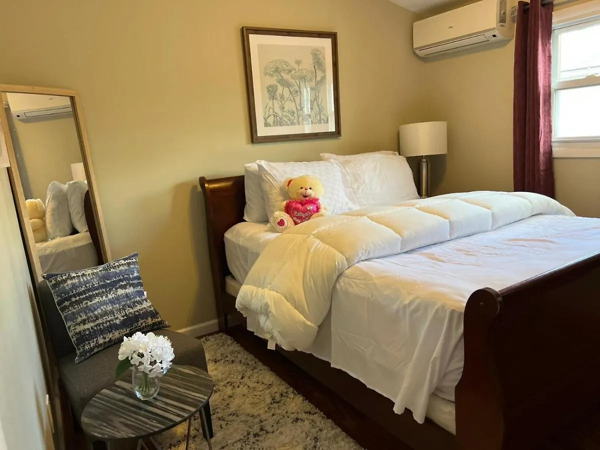 Homestay Debdorkdave Hospitality Services 3 New York United States