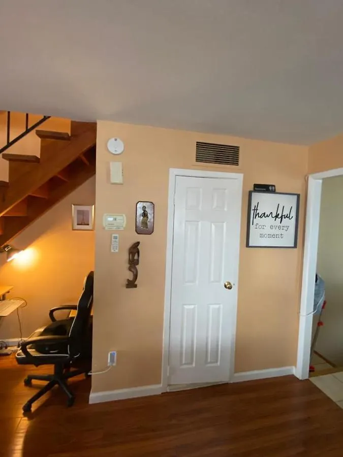 Debdorkdave Hospitality Services 3 New York Homestay
