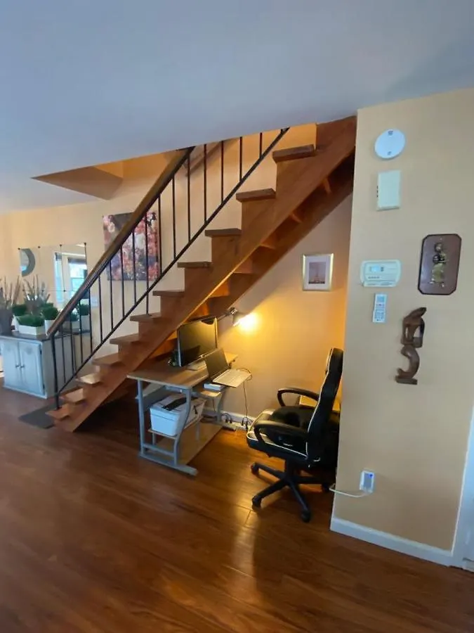 Homestay Debdorkdave Hospitality Services 3 New York United States