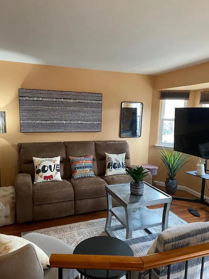Homestay Debdorkdave Hospitality Services 3 New York United States