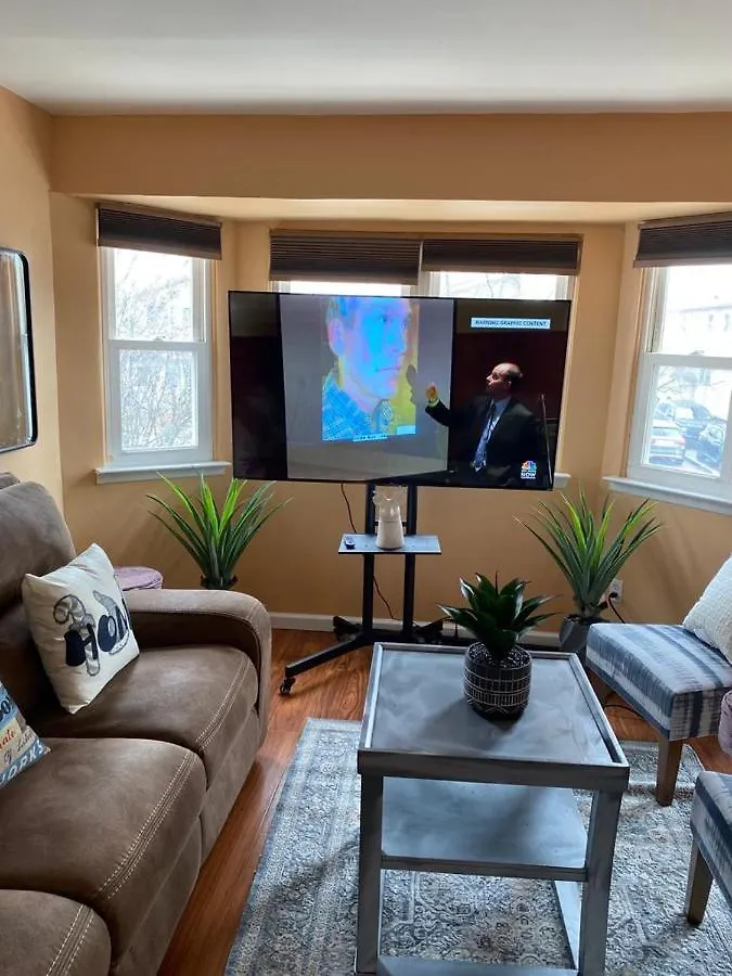 Debdorkdave Hospitality Services 3 New York Homestay